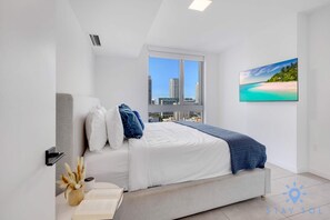 1 habitación, tabla de planchar con plancha, cuna de viaje y wifi 