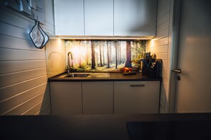 Kühlschrank, Ofen, Herdplatte, Geschirrspüler