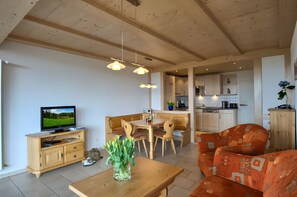 Fernseher, Stereoanlage