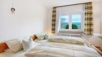 2 Schlafzimmer, Bügeleisen/Bügelbrett, kostenloses WLAN, Bettwäsche