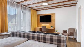 1 quarto, Wi-Fi de cortesia, roupa de cama