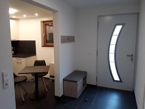 Dining - Apartment 'Relax' with Mountain View, Private Garden and Wi-Fi (Bad Wildbad)