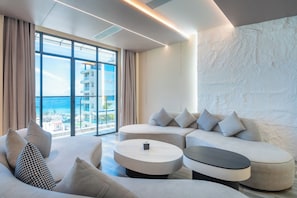 Departamento Premium, balcón, vista al mar | 1 habitación, sábanas de algodón egipcio y ropa de cama de alta calidad
