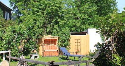 Ferienwohnung '2 Bergblick, 50qm' mit Bergblick, Gemeinschaftsgarten und Wi-Fi