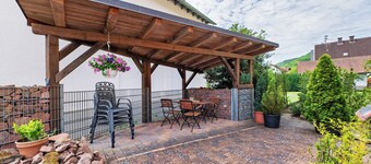 Holiday Home 'Becker' with Private Terrace, Private Garden and Wi-Fi