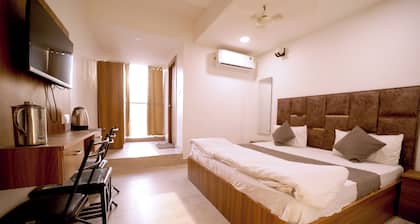 Hotel Saarthi
