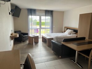Classic Apartment | 1 bedroom, free WiFi - Hotel résidence La Gioia (Sausheim)