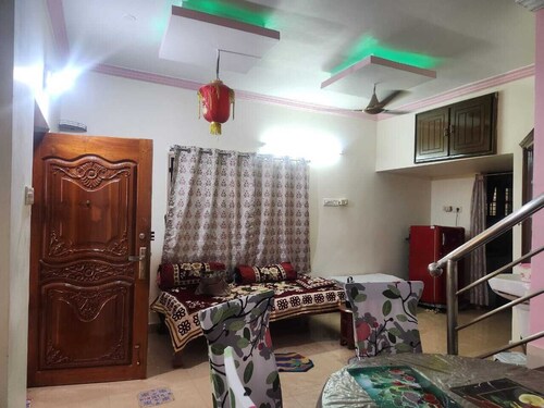 For any weddings,birthdays,travel stay your family are welcome to this cozy stay