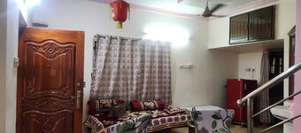 For any weddings,birthdays,travel stay your family are welcome to this cozy stay