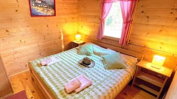 Family Apartment, Balcony, Garden View | Free WiFi