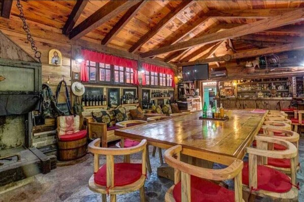 Restaurant - Eco Houses Drvljanik Buljarica (Petrovac)