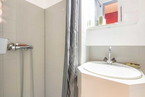 Shower, hair dryer