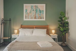 3 chambres, bureau, fer et planche à repasser, Wi-Fi