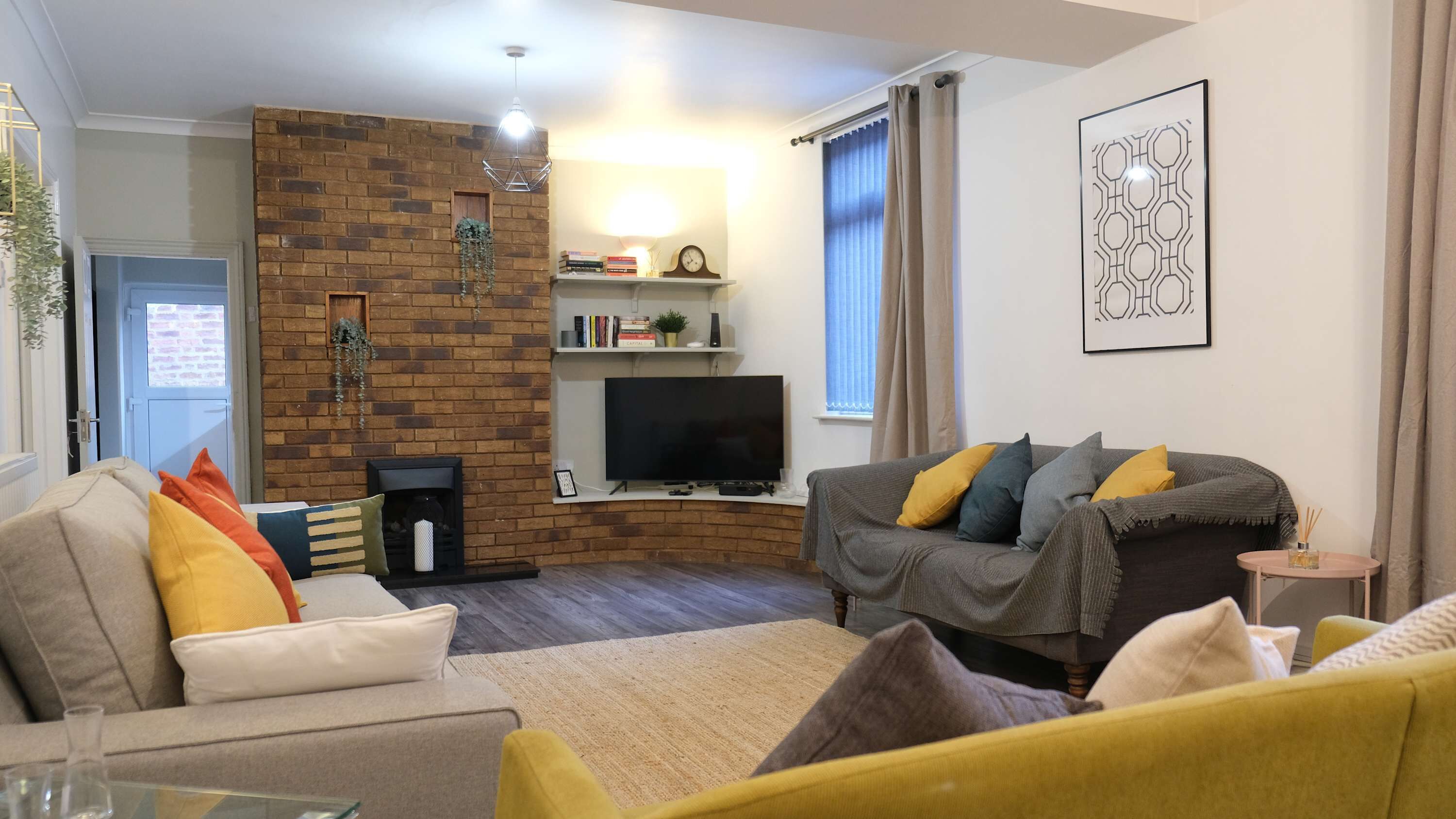 Télévision, espaces bureaux