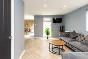 Fernseher, Arbeitsbereiche