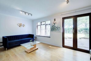 TV, offices