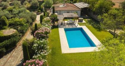 Luxury villa for families and vacationers with PET s