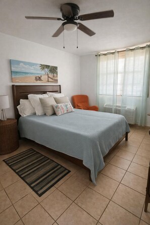 2 dormitorios, tabla de planchar con plancha, wifi gratis y ropa de cama