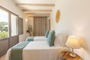 3 chambres, fer et planche à repasser, lit parapluie, Wi-Fi gratuit
