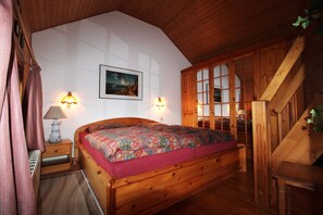 1 chambre, Wi-Fi gratuit, draps fournis