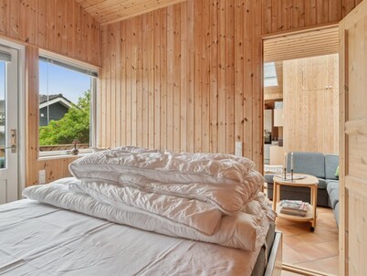 "Saija" - 100m from the sea by Interhome