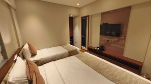 Chambre Triple Premium, vue ville