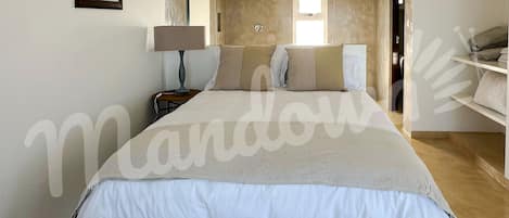 1 chambre, draps fournis