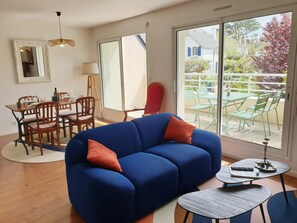 TV - DRUIDES 2 - Holiday apartment for rent in Carnac-Plage - T85 (Carnac)