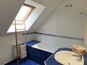 Bathroom - DRUIDES 2 - Holiday apartment for rent in Carnac-Plage - T85 (Carnac)