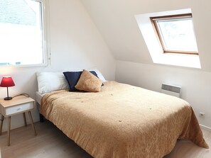 2 bedrooms, free WiFi