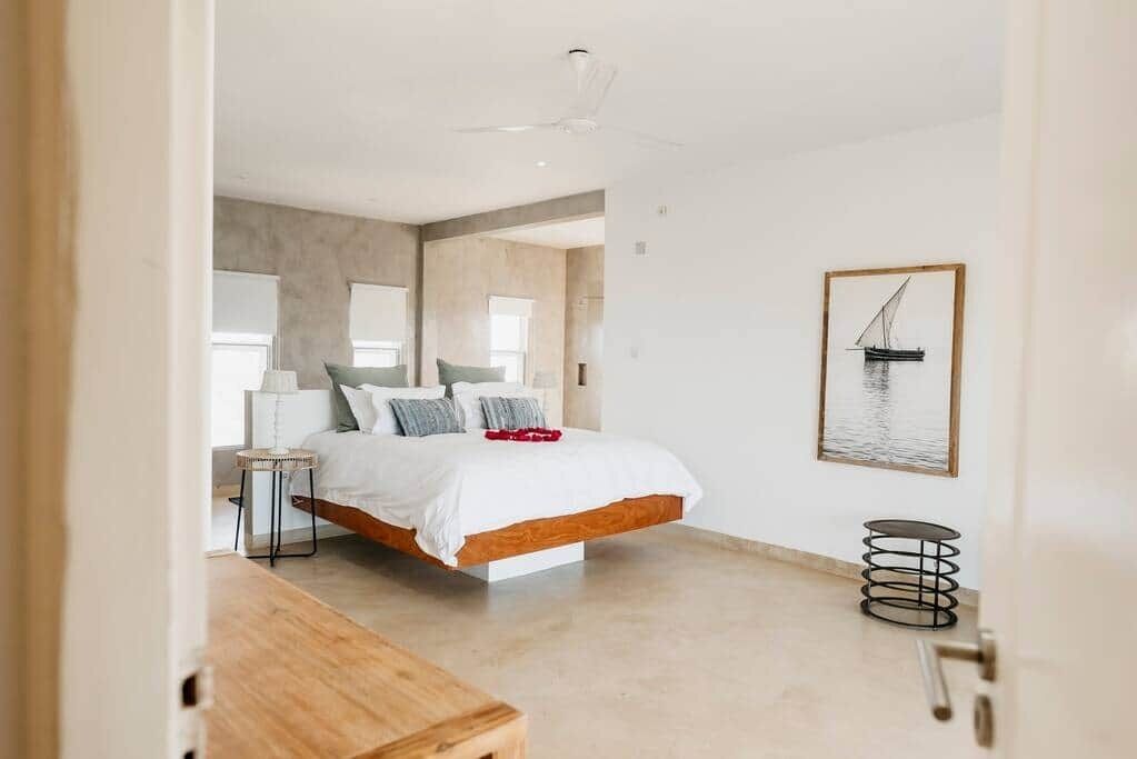 3 bedrooms, WiFi, bed sheets