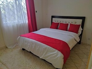 2 bedrooms, iron/ironing board, WiFi, bed sheets