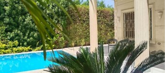 Tranquil 4-bedroom villa with WiFi and AC in Iking Maryut