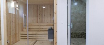 ФАМИЛНО СТУДИО