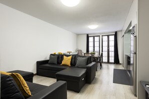 TV - Fonte Moura - With pool by HD (Vilamoura)