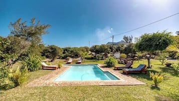 Piscina externa