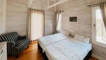 2 bedrooms, WiFi, bed sheets