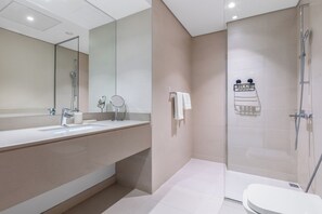 Exclusive Apartment, 1 Bedroom, Balcony | Bathroom