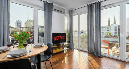 Lumina 3-room apart with large terrace