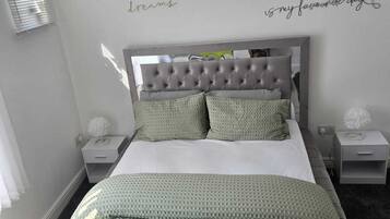 Apartment, 1 Bedroom, City View | 1 bedroom