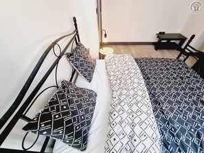 2 habitaciones, wifi gratis y ropa de cama 