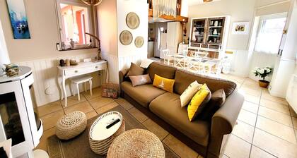 Modern fisherman's house with terrace, near sea and shops - BBQ - Free WIFI