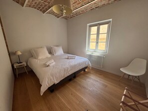 3 Schlafzimmer, kostenloses WLAN, Bettwäsche