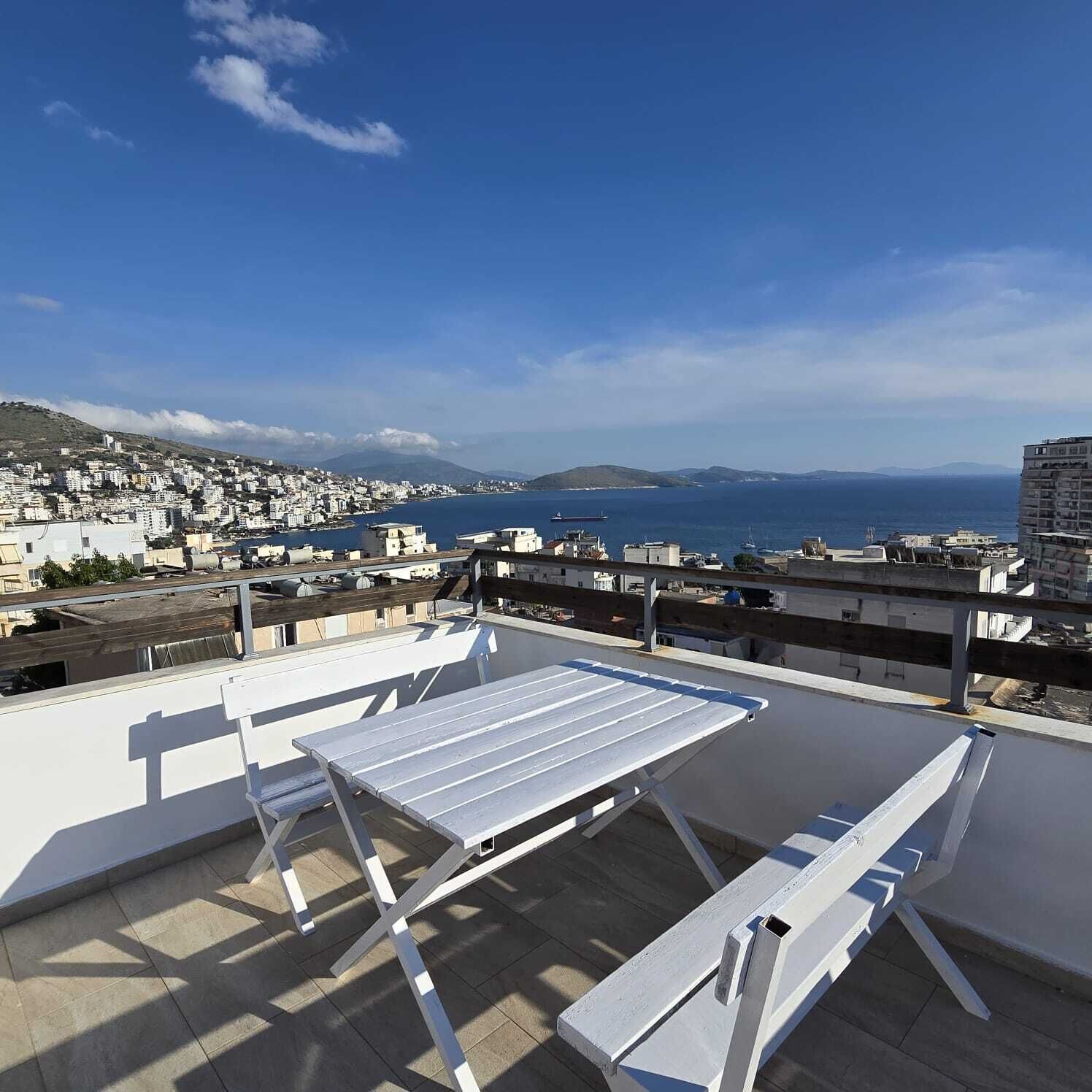 Foto - Lazy Roo Hostel Saranda