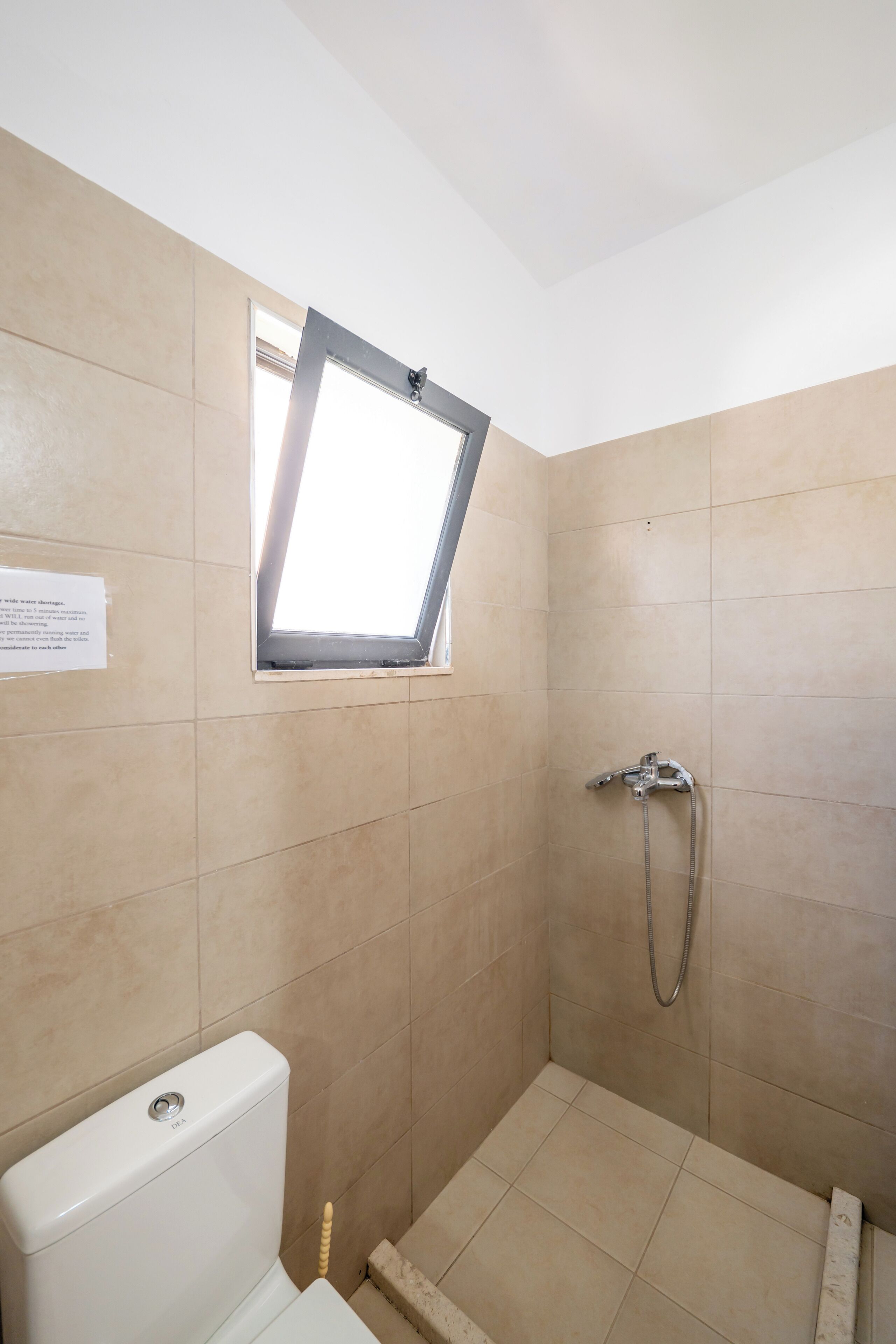 Foto - Lazy Roo Hostel Saranda