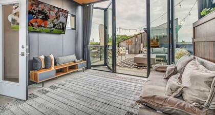 Luxury Rooftop Oasis Tremont