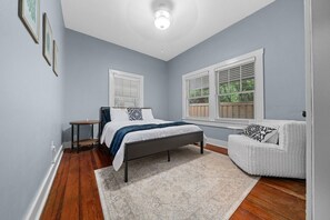 2 bedrooms, desk, iron/ironing board, travel cot