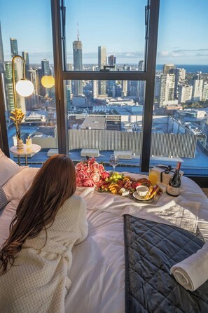 2 Schlafzimmer, Schreibtisch, Bügeleisen/Bügelbrett, WLAN