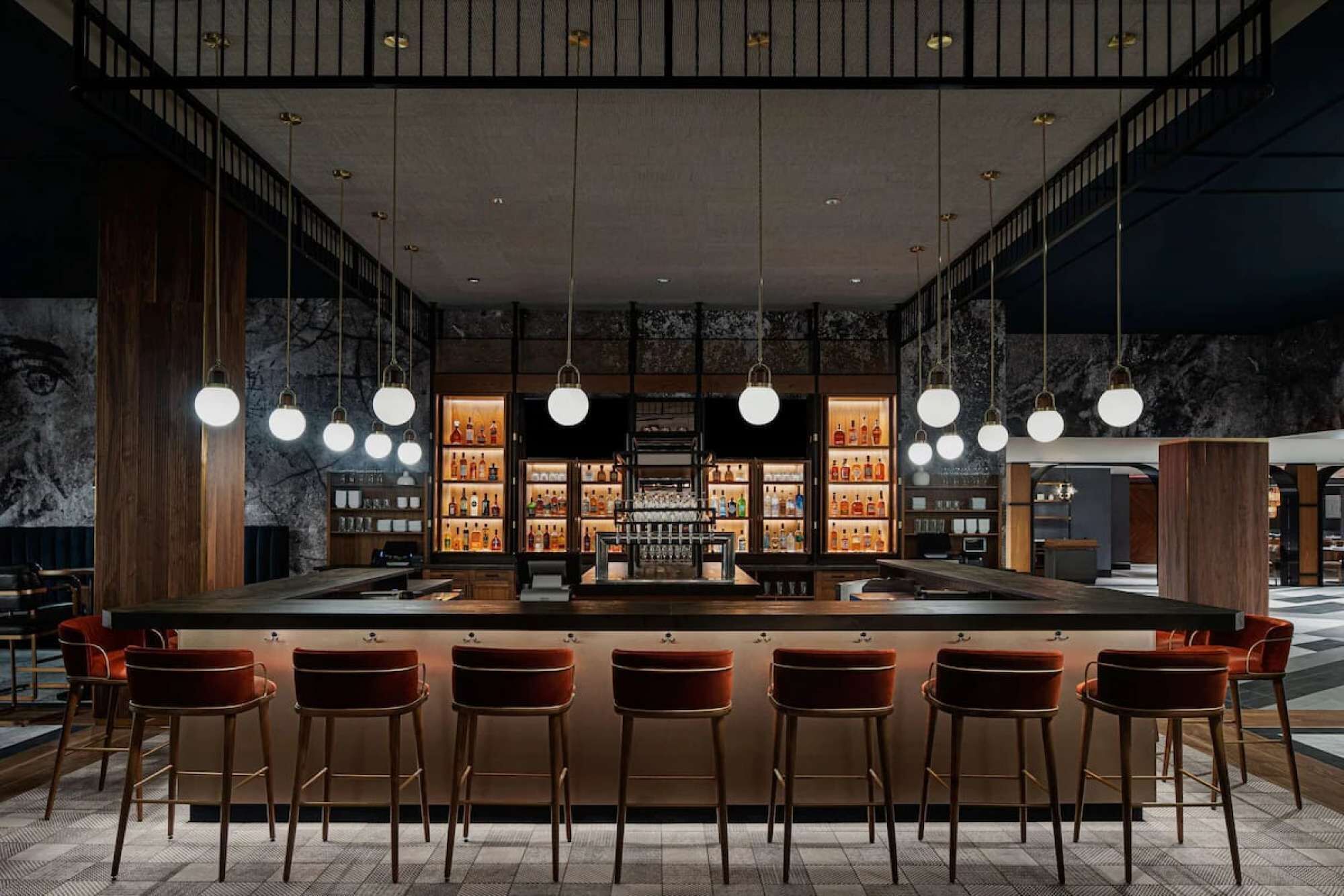 酒吧（店内）