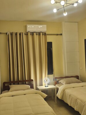 2 chambres, Wi-Fi gratuit, draps fournis